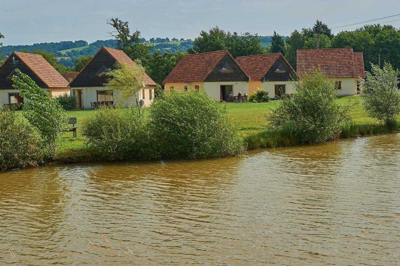Le Lac Bleu photo 2