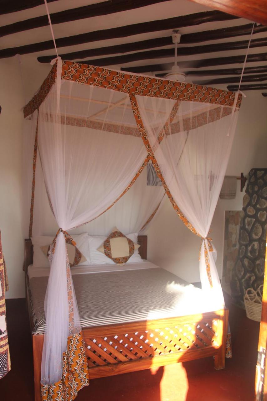 Mapeni Lodge photo 3