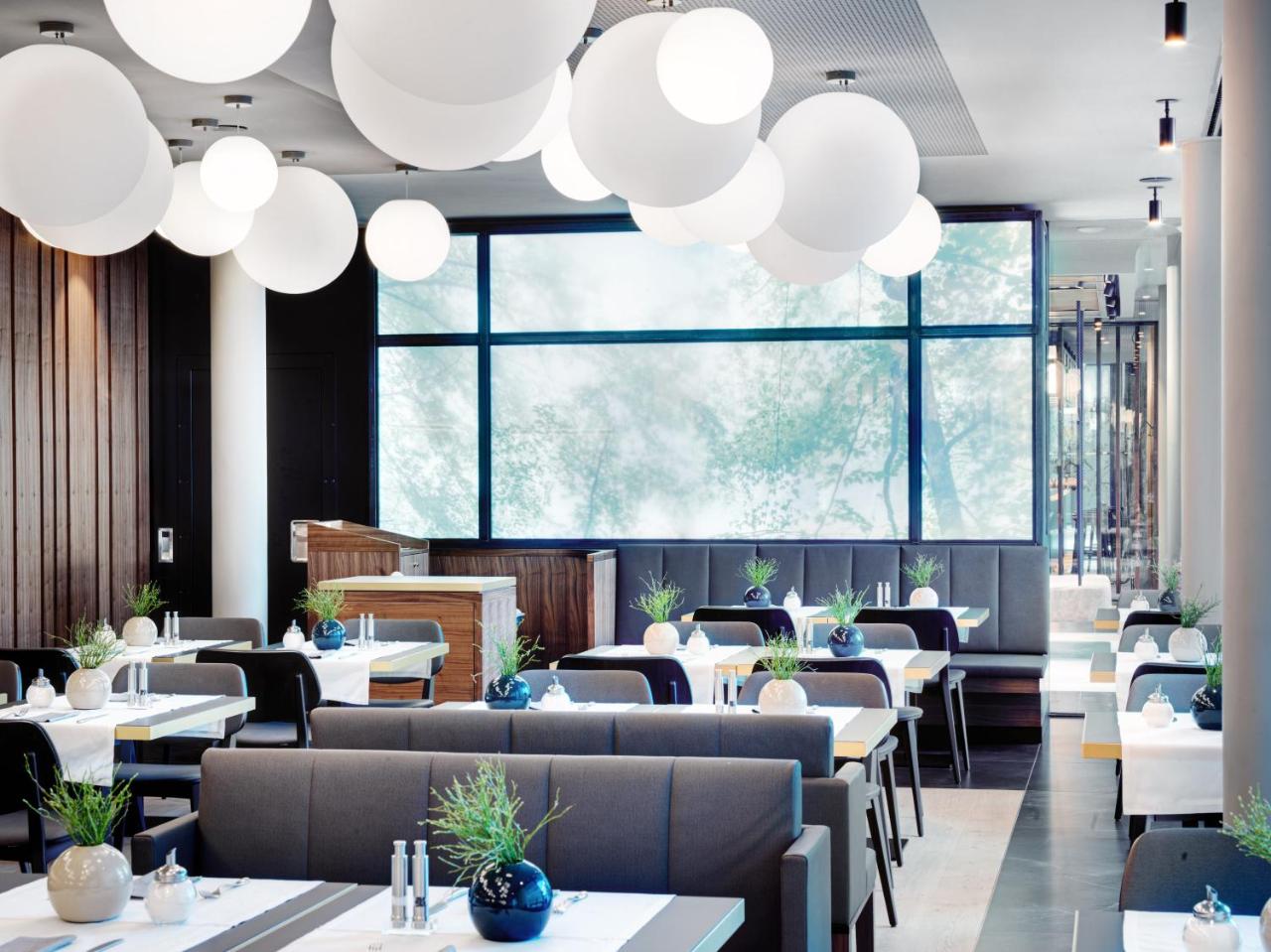 STAGE 12 Hotel by Penz photo 3
