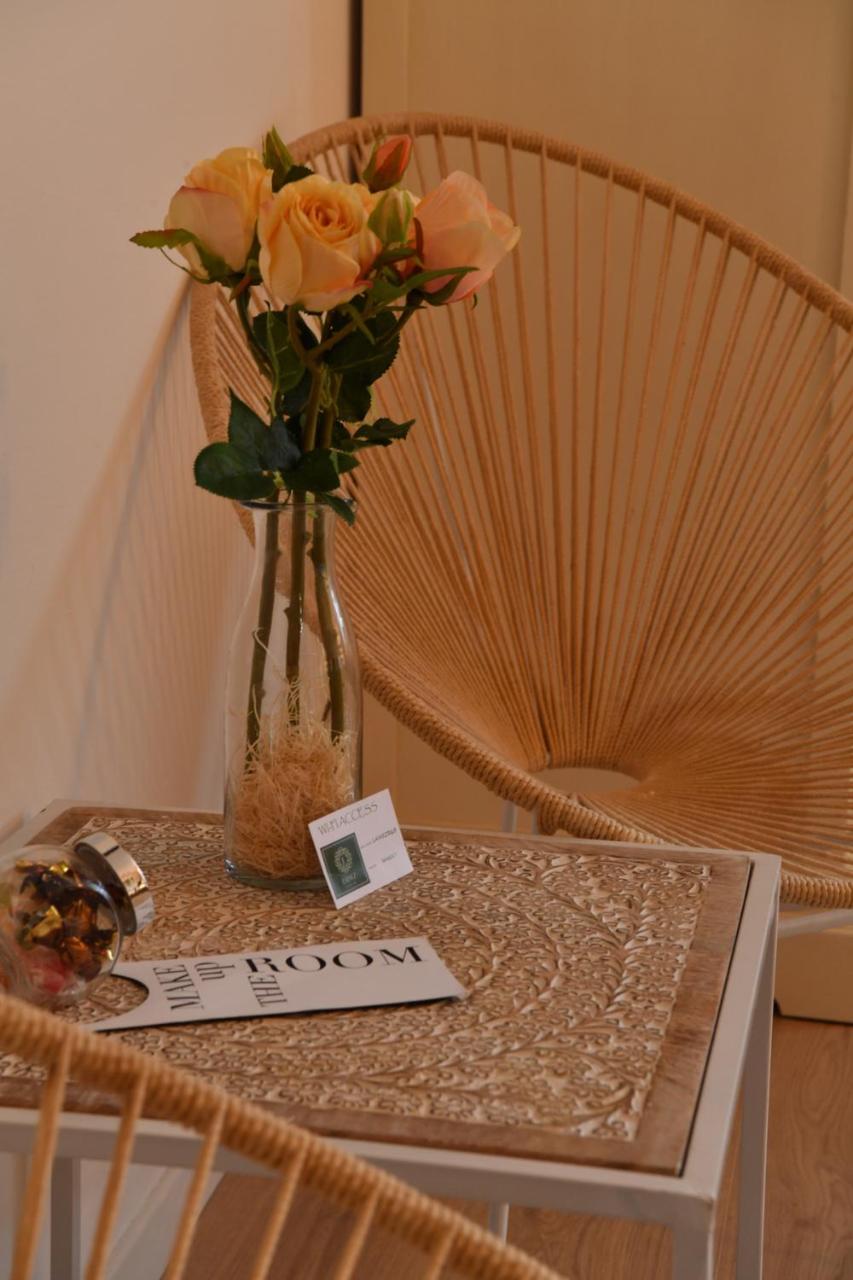 Lainez Rooms & Suites photo 2