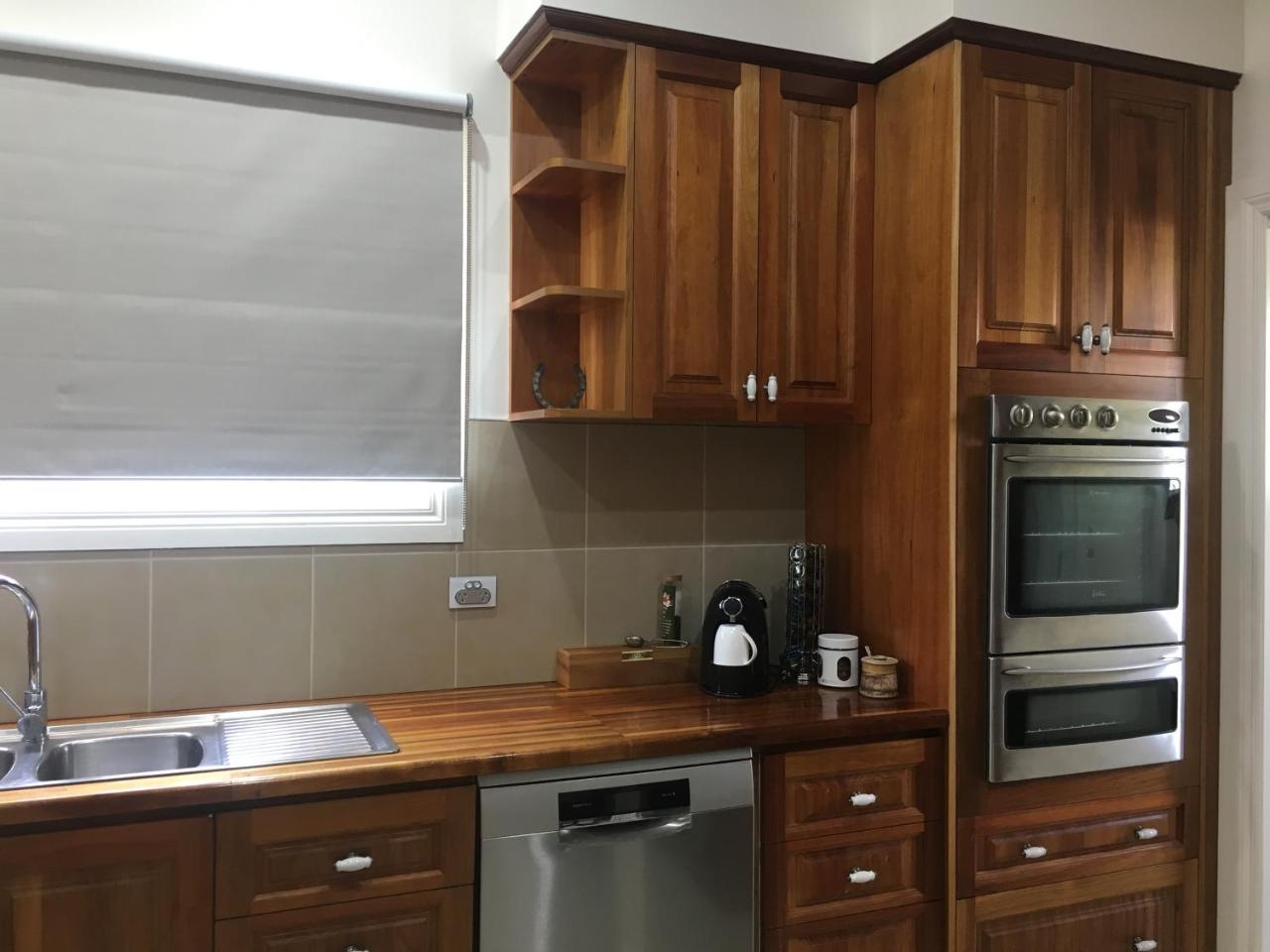 Noah's Stanley Luxury Bed and Breakfast photo 4