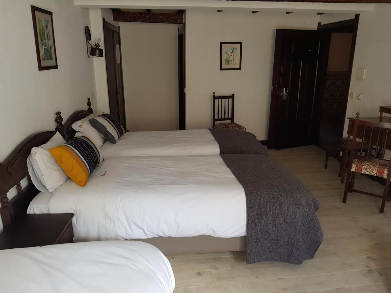 Rainha Santa Isabel - Óbidos History Hotel photo 3