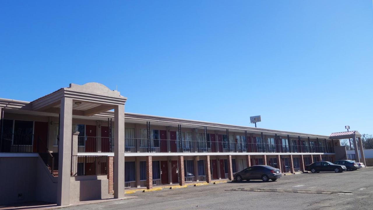 Baton Rouge West Inn photo 2