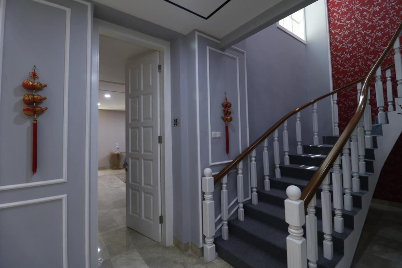 Photo - Reddoorz Premium Near Rs Pondok Indah