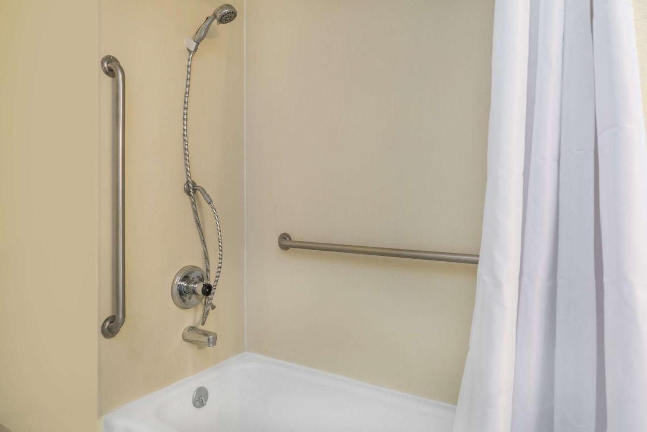 Photo - Travelodge by Wyndham Klamath Falls
