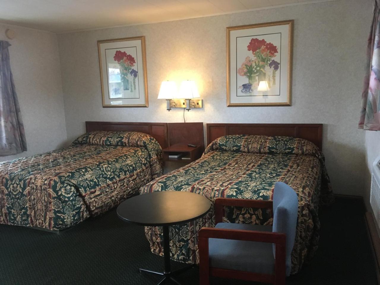 Budget Inn Clearfield PA photo 2