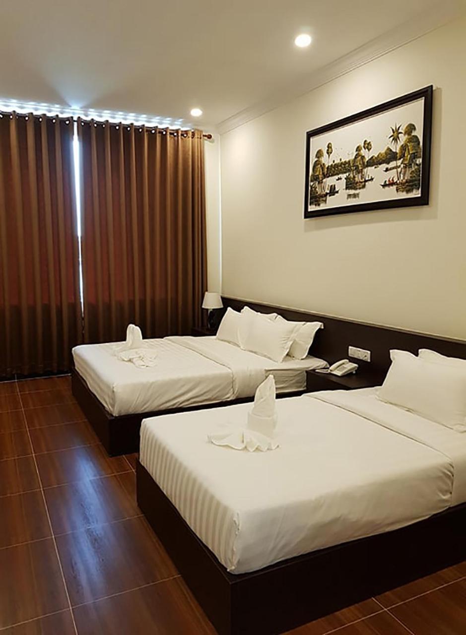 Apple Hotel Two - Near Phnom Penh Airport photo 4