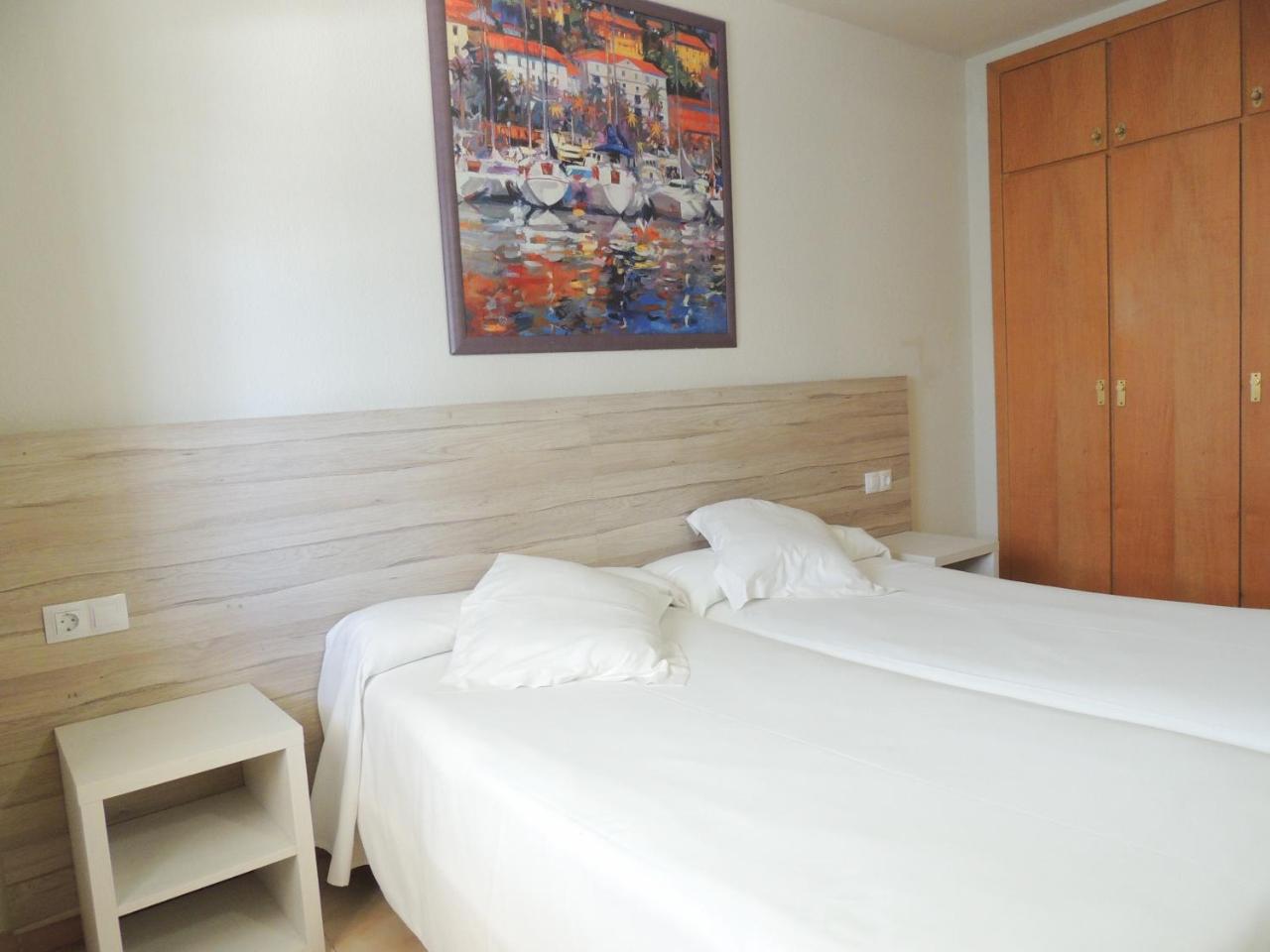 Apartamentos Turísticos Augustus - 4