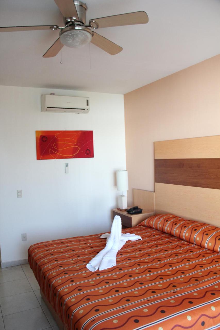 Hotel Real Zapopan photo 4