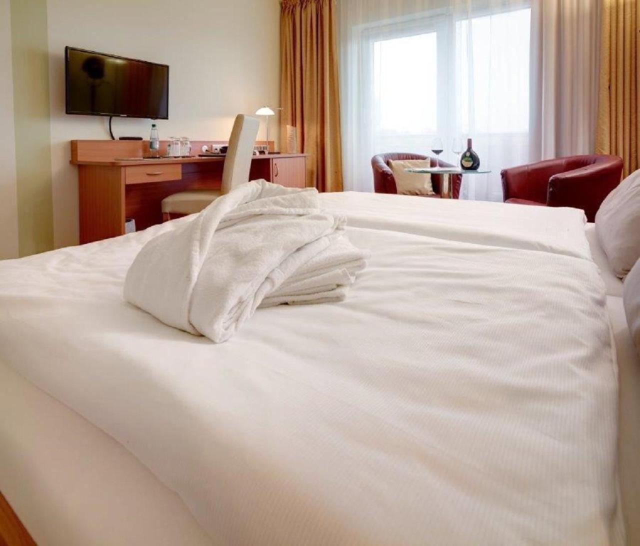 Kurhotel Pyramide Bad Windsheim - 5