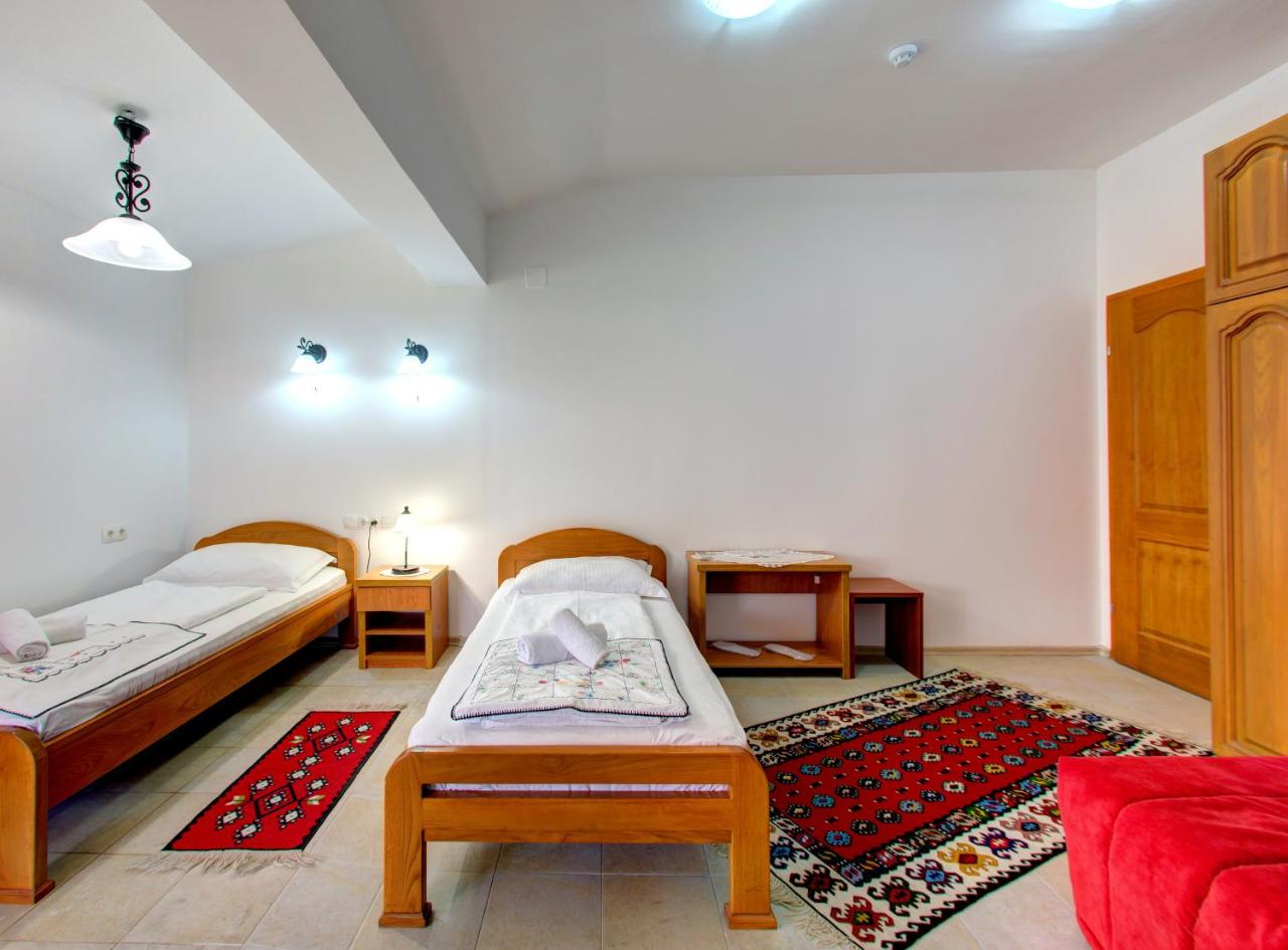 Hotel Almira - 4