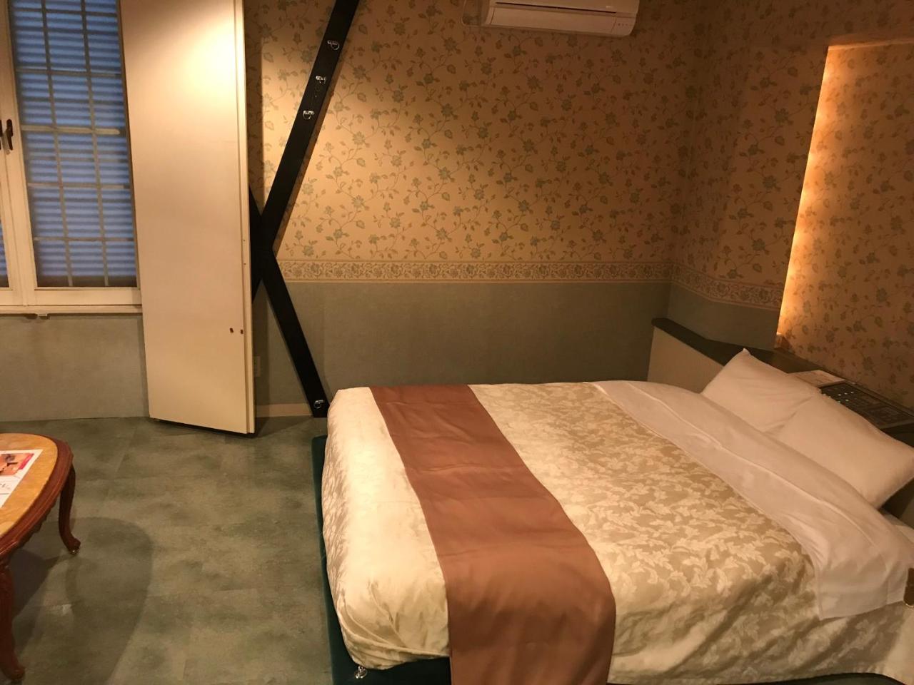 Hotel Tiffany (Adult Only) photo 2