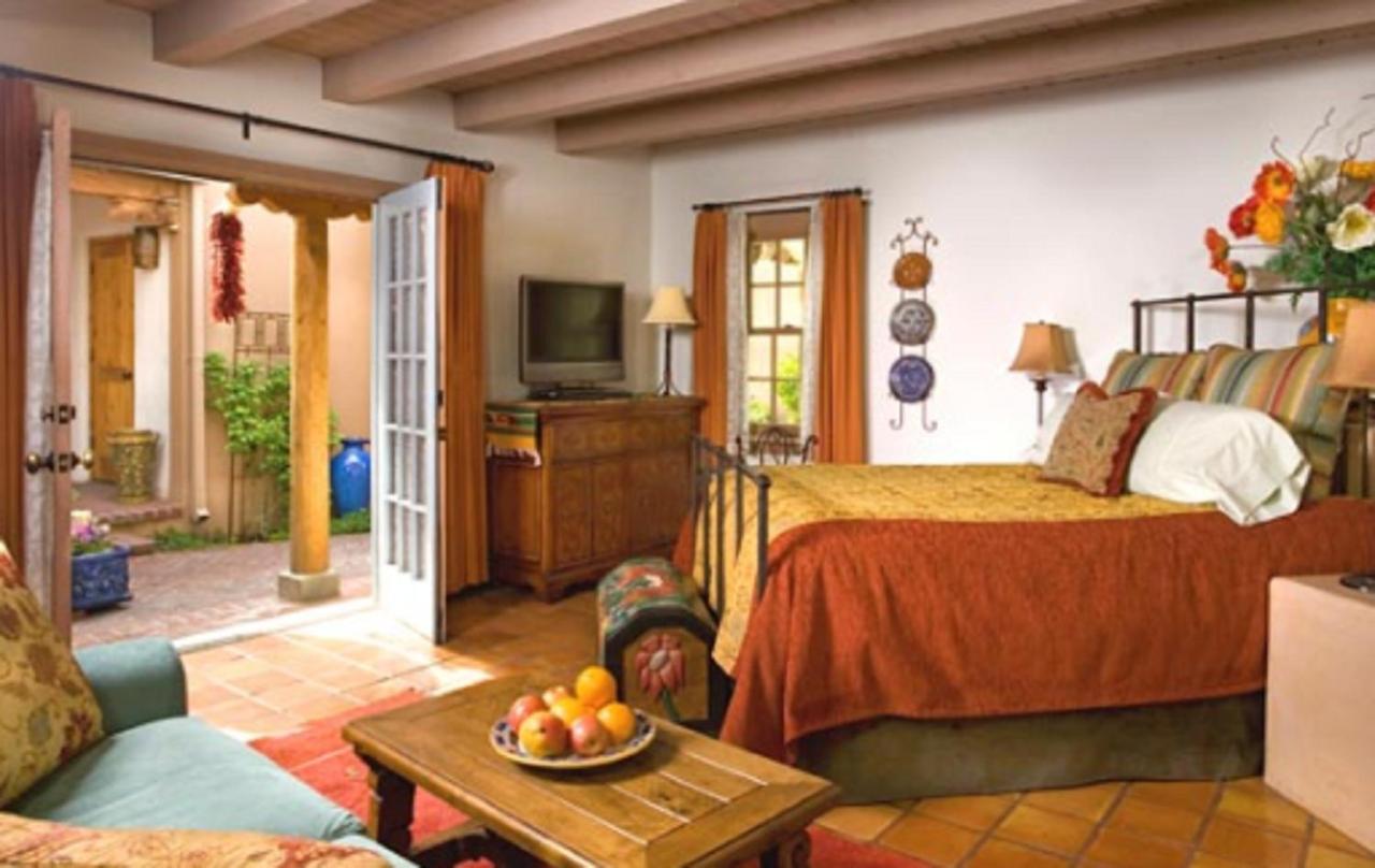 El Farolito B&B Inn photo 3