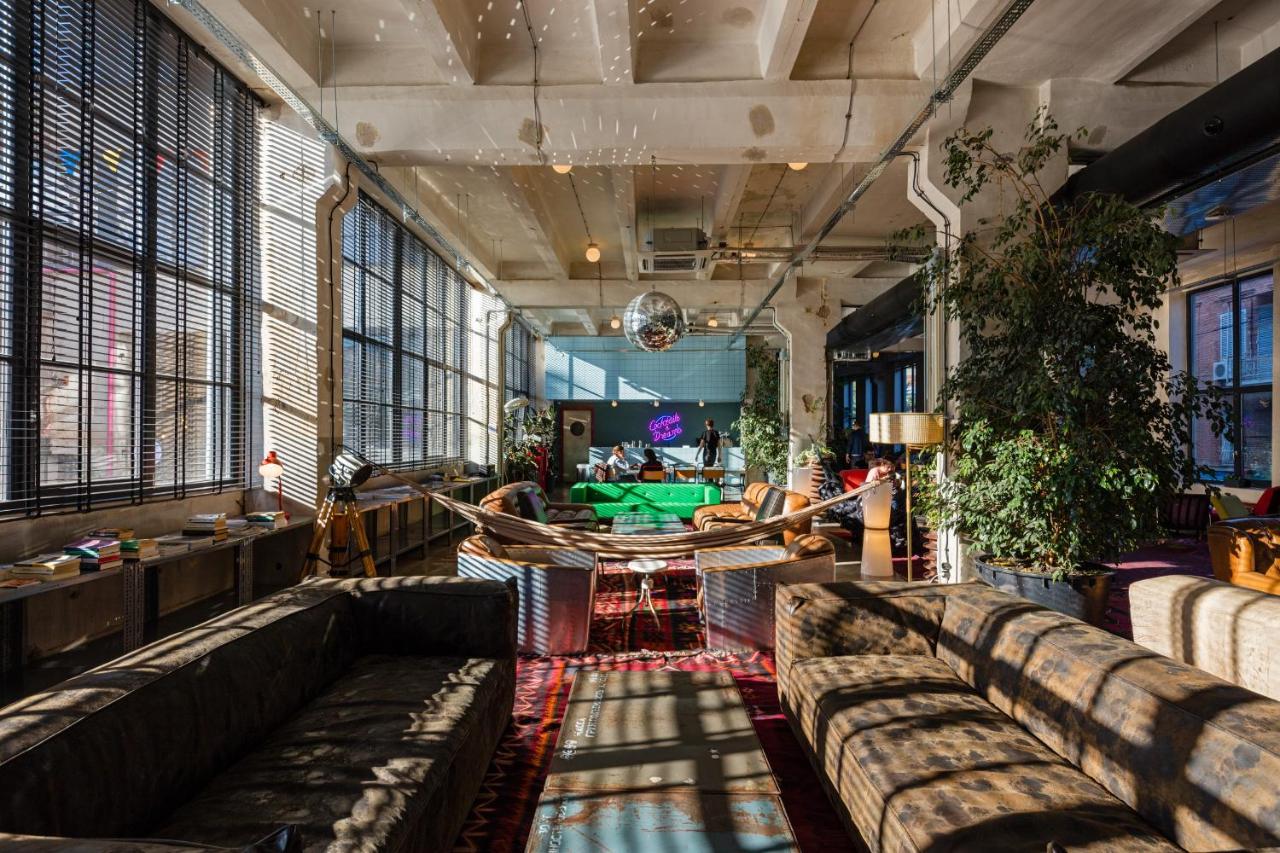 Fabrika Hostel & Suites photo 4