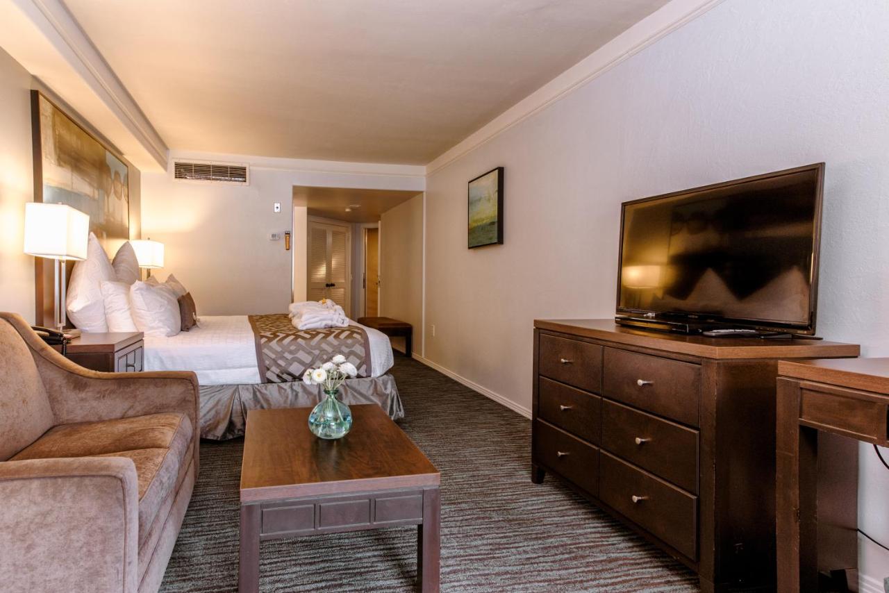 Tamarack Beach Hotel photo 4
