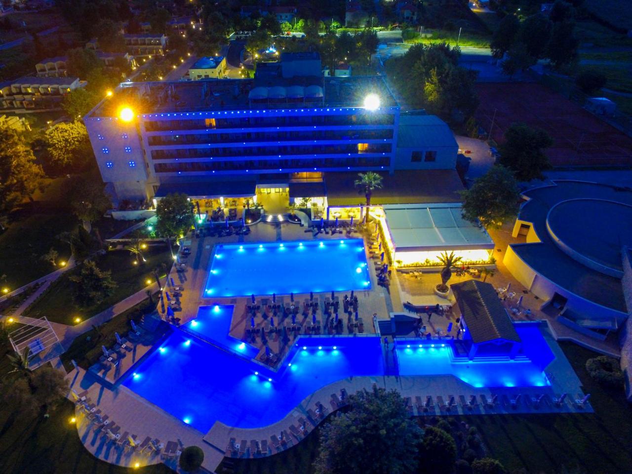 Olympian Bay Grand Resort photo 3