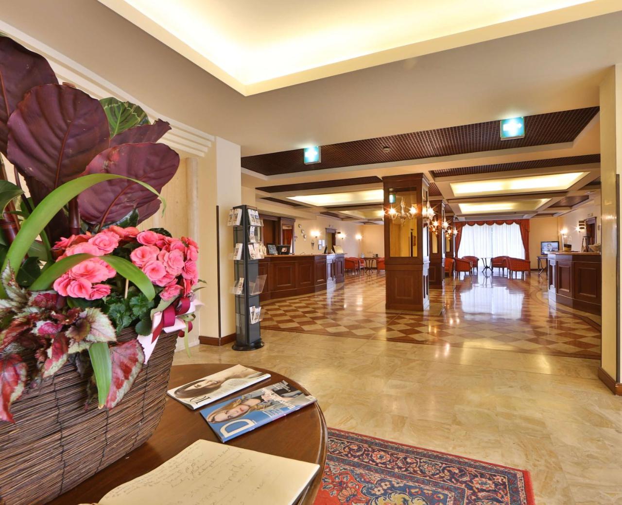 Photo - Best Western Classic Hotel