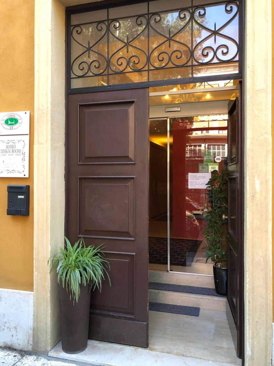 Romeo Design Rooms - 2