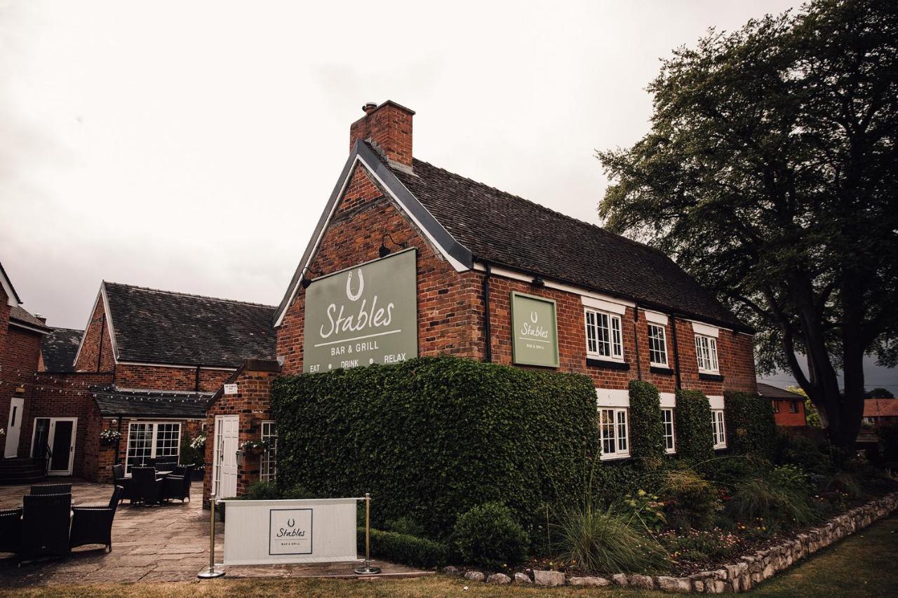 Manor House Hotel and Thermal Spa Gardens, Alsager
