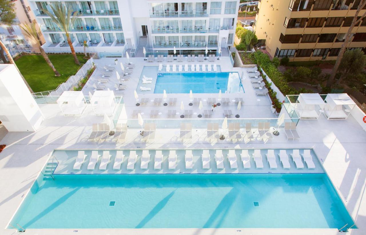 Reverence Life Hotel - Adults Only photo 2