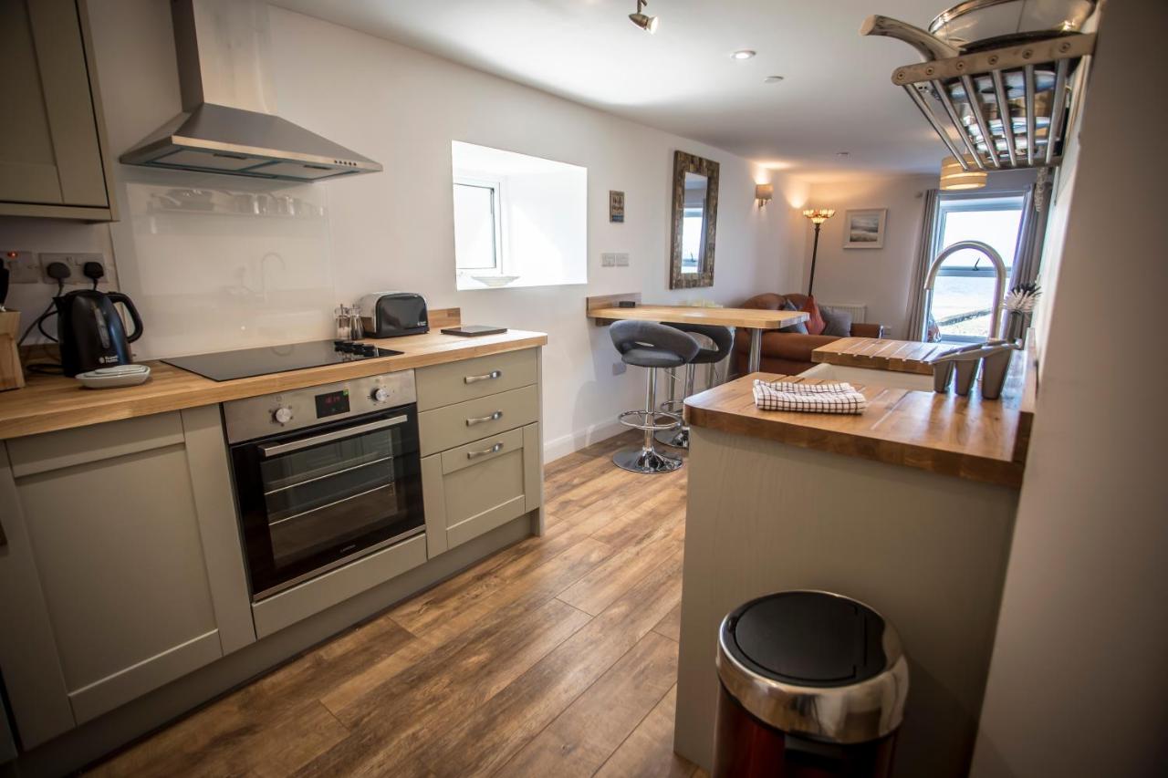 Waters Edge Holiday Apartments photo 3