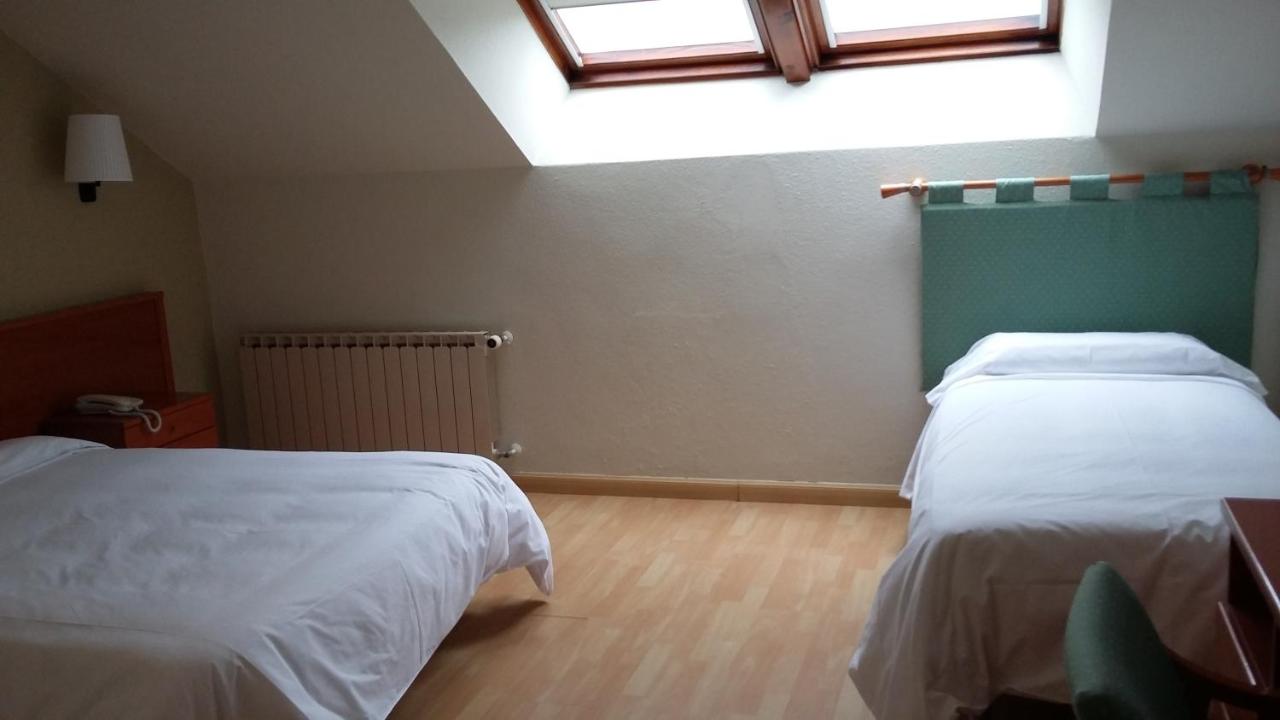 Hotel Arcea Villaviciosa photo 2