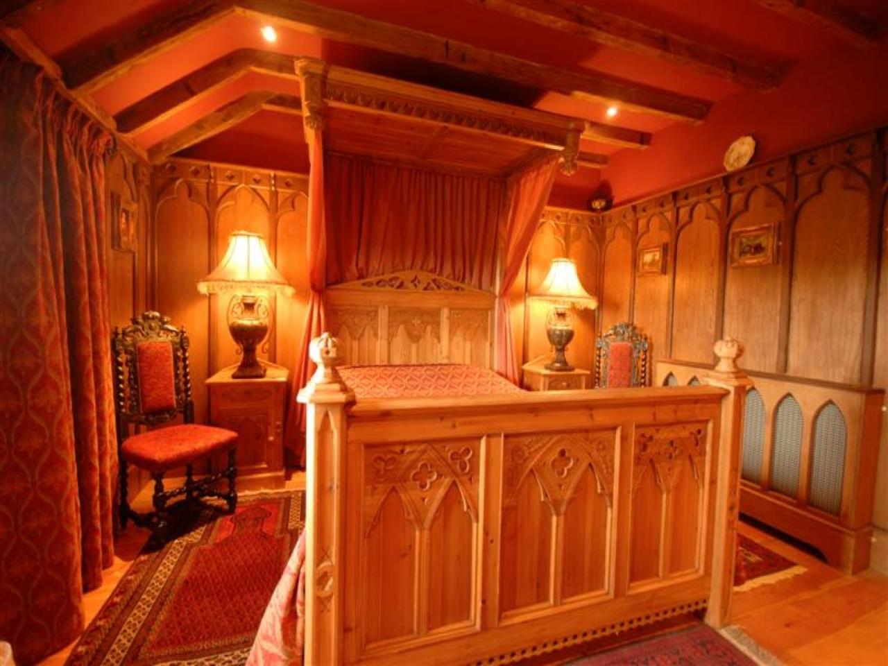 Photo - Wolds Village Hotel