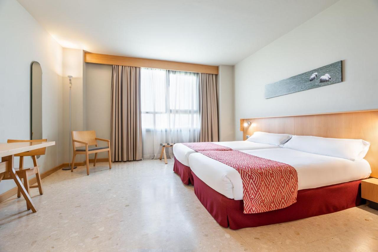 Aparthotel Exe Campus San Mamés photo 3