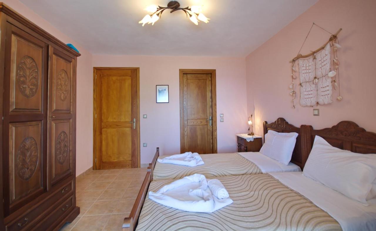 Pelagos Villas photo 2