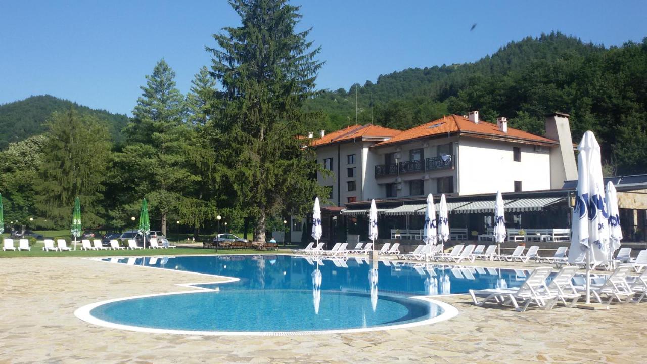 Ostrova Holiday Village