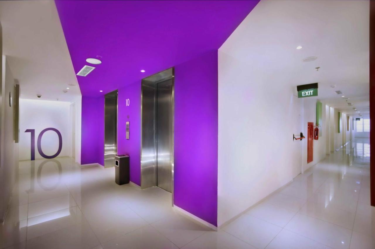 Zuri Express Lippo Cikarang Hotel photo 4
