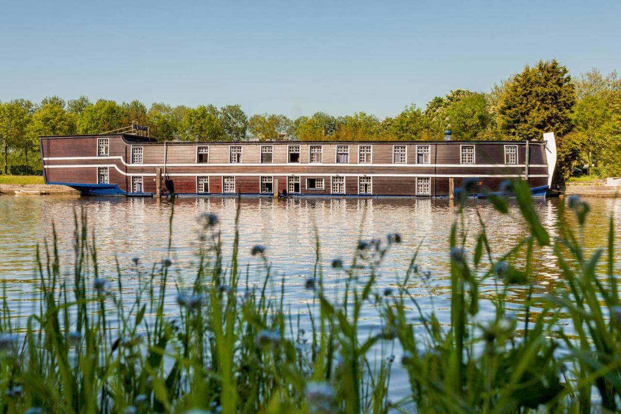 Boat Hotel De Barge photo 4