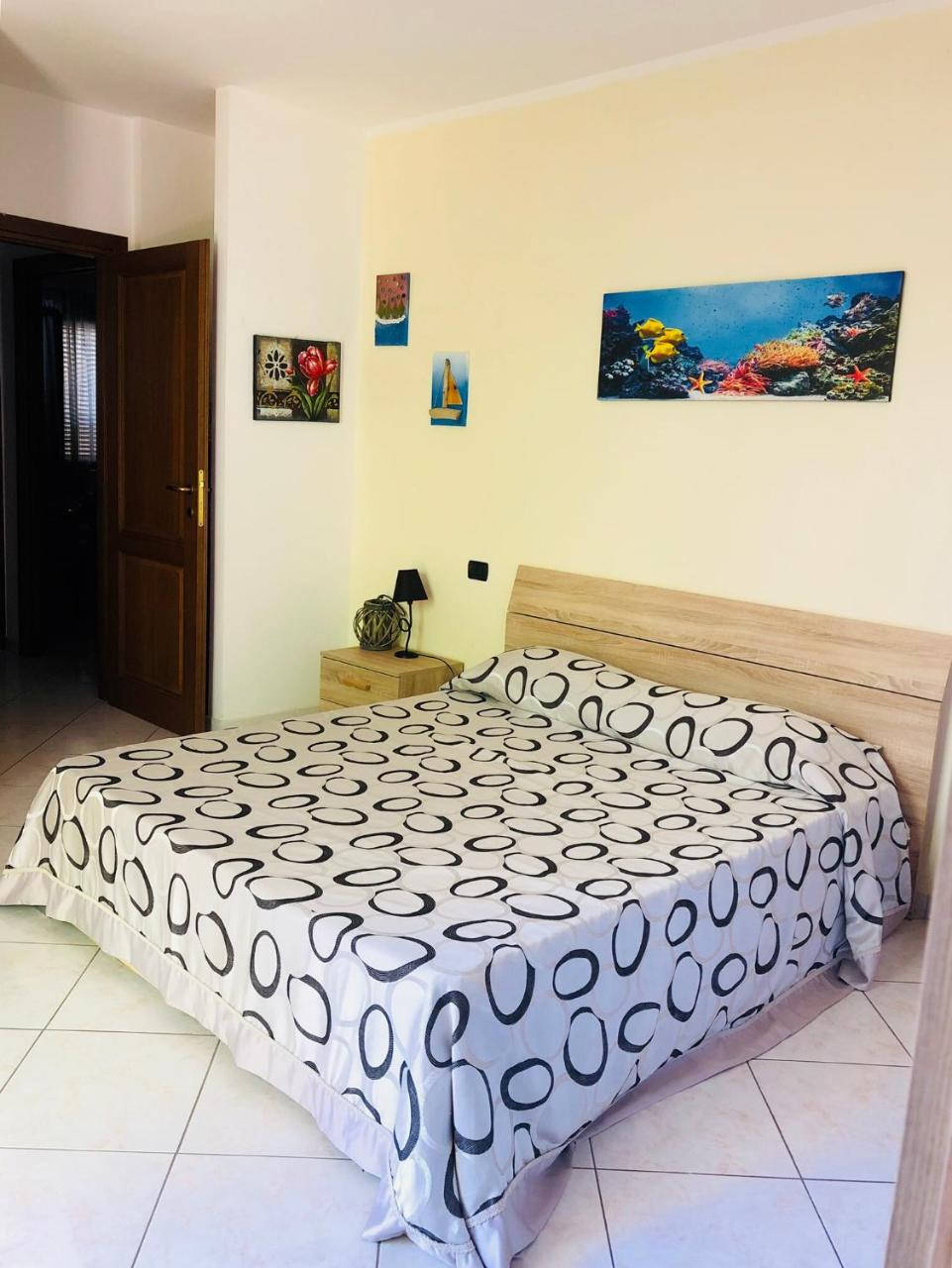 Gaia House - 5