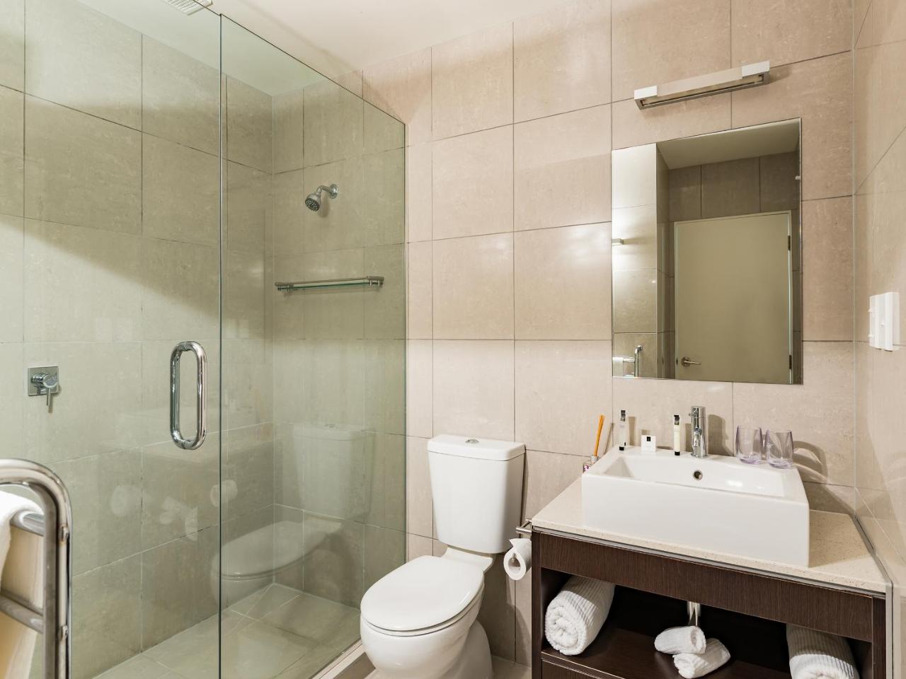 Photo - Sea Spray Suites