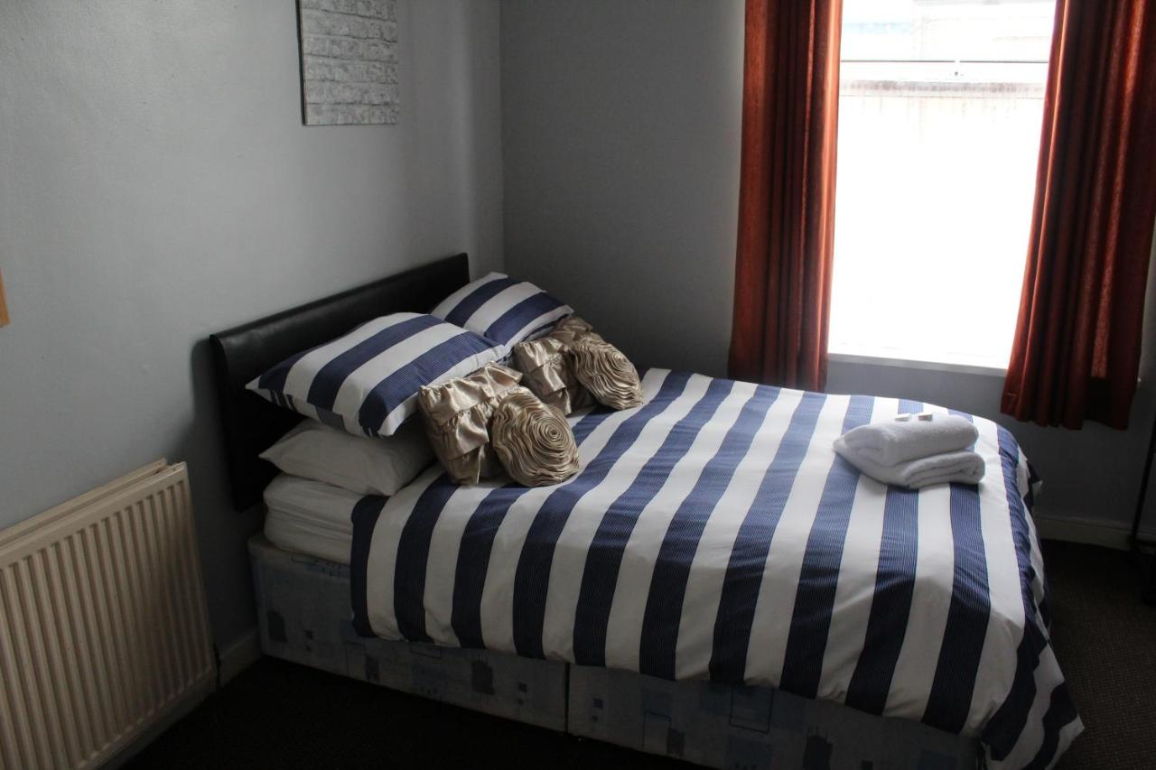 The Vale Hotel photo 2