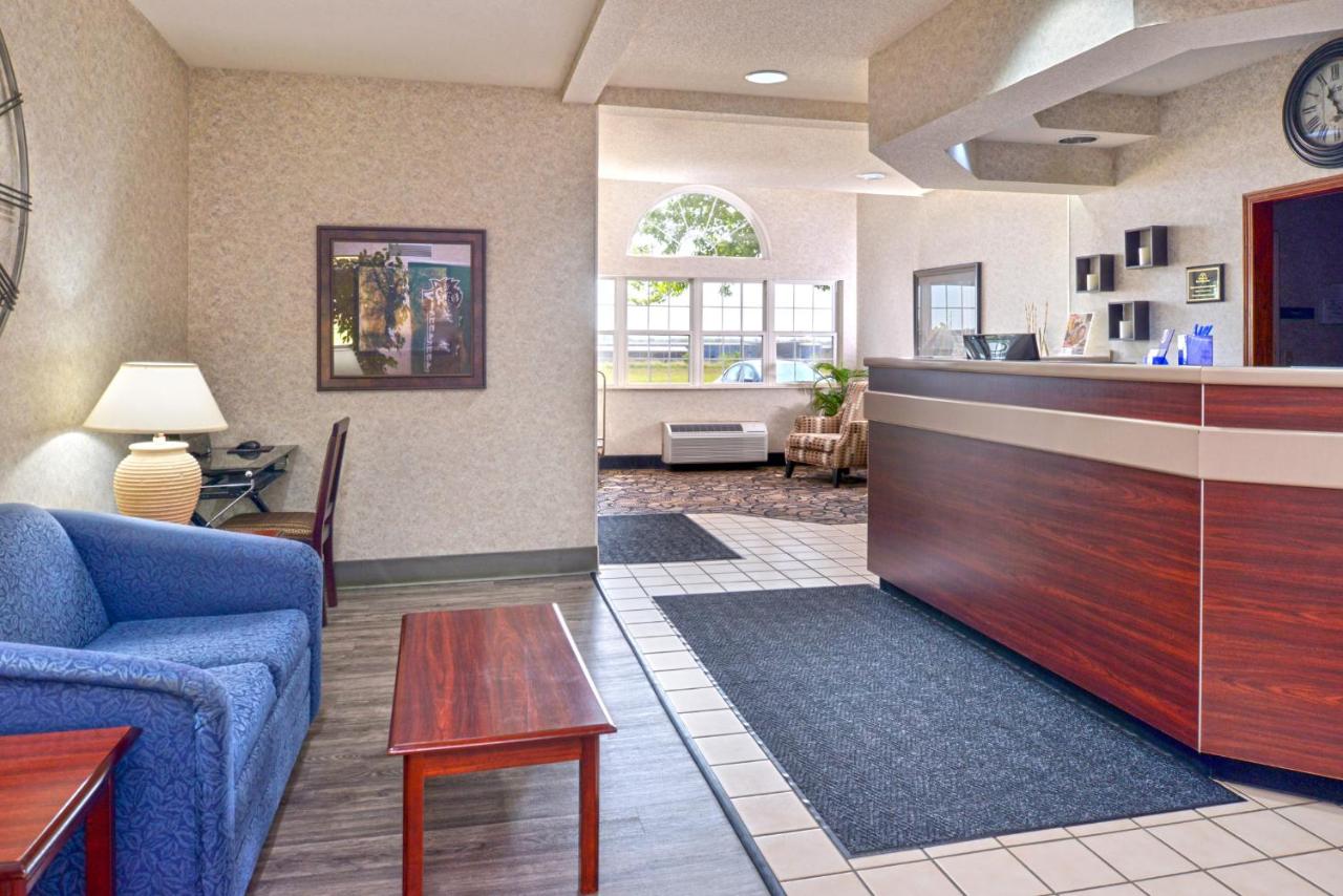 Americas Best Value Inn & Suites Maryville photo 4