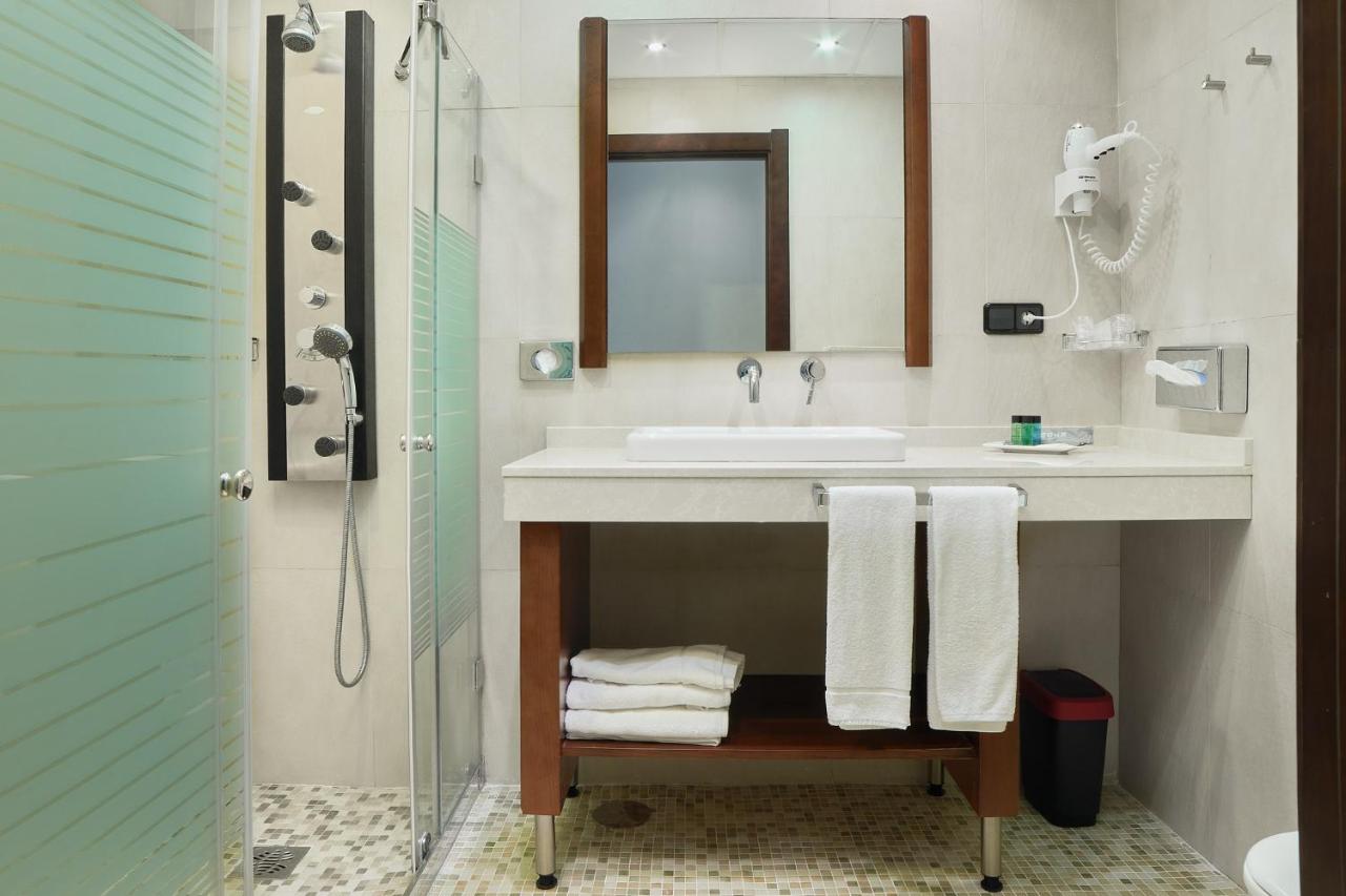 Hotel Granda - 4