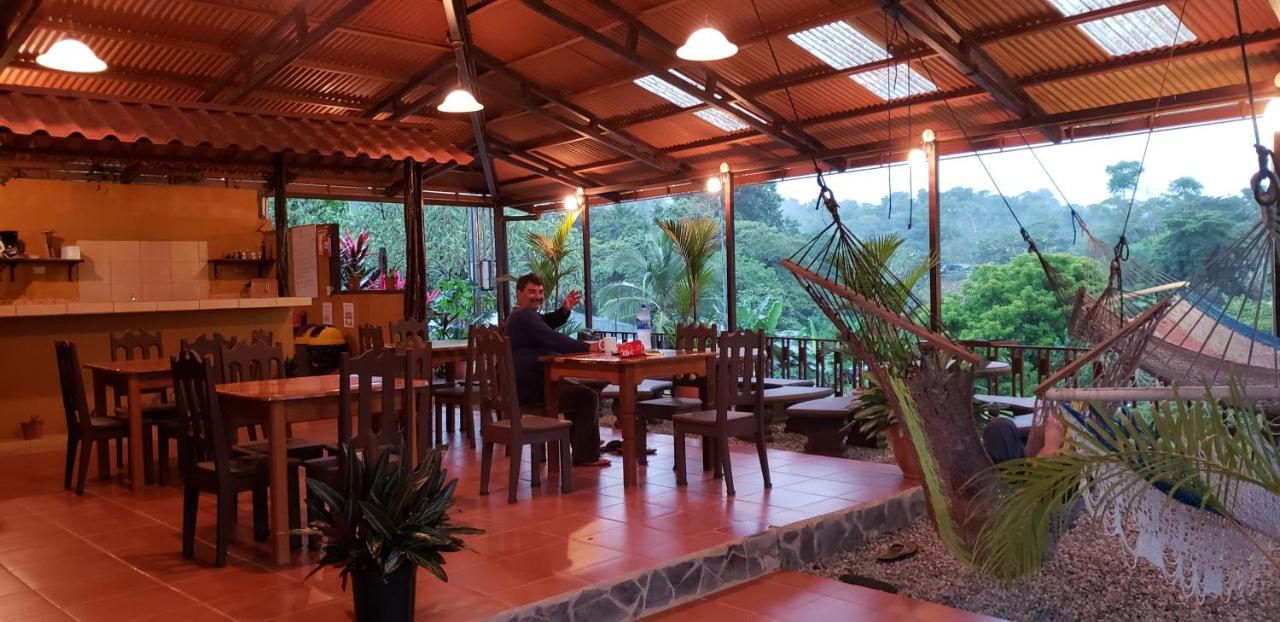 Cabinas Pura Vida B&B and Tour Operator