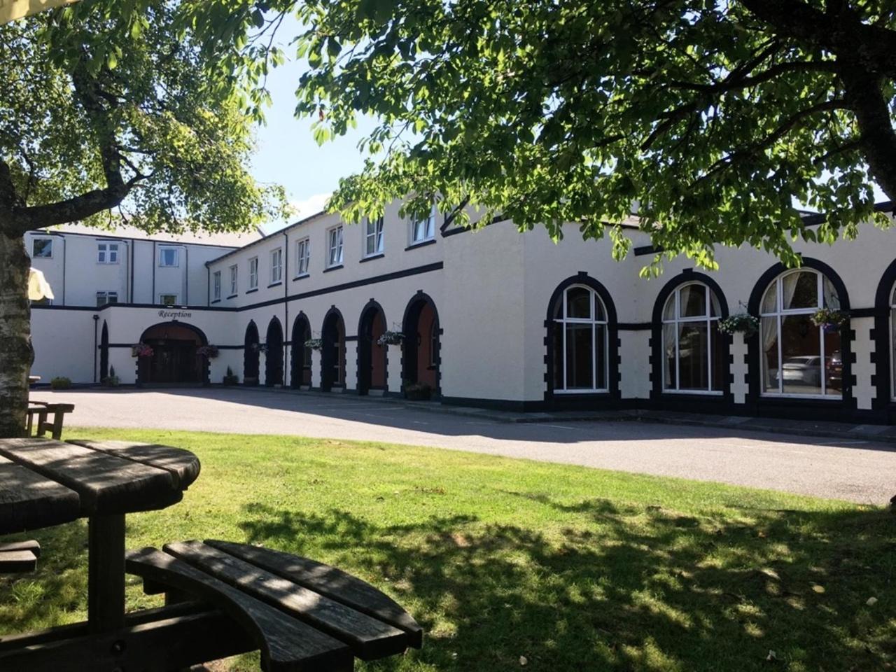 Ben Nevis Hotel & Leisure Club - 2
