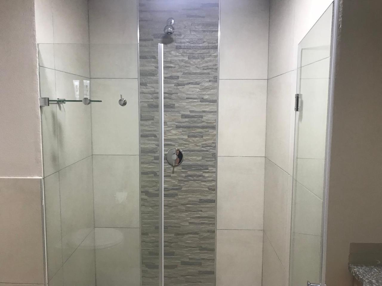Regal Inn Hotel Midrand photo 4