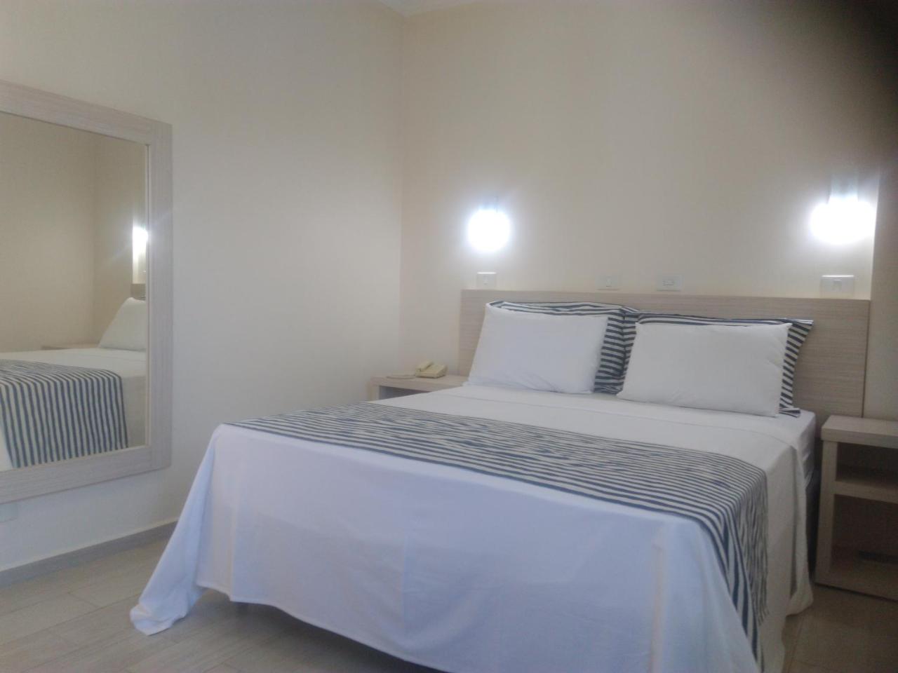Dumont Park Hotel photo 2