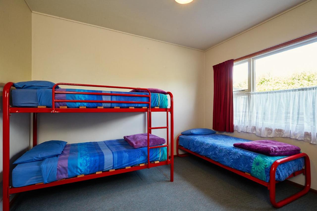 Dolphin Lodge photo 2