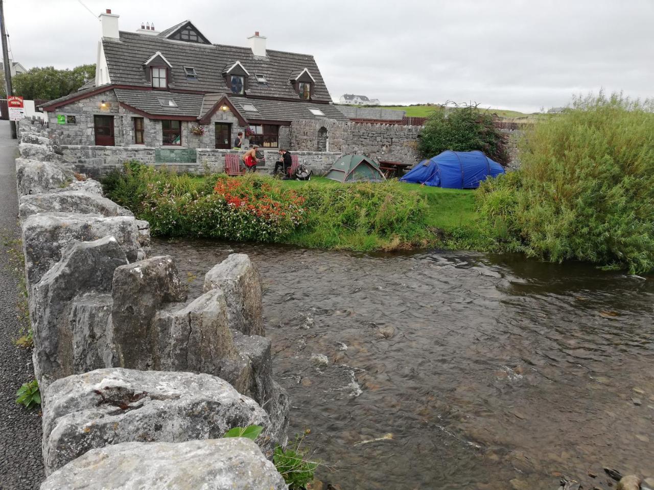 Aille River Tourist Hostel and Campsite Doolin photo 3