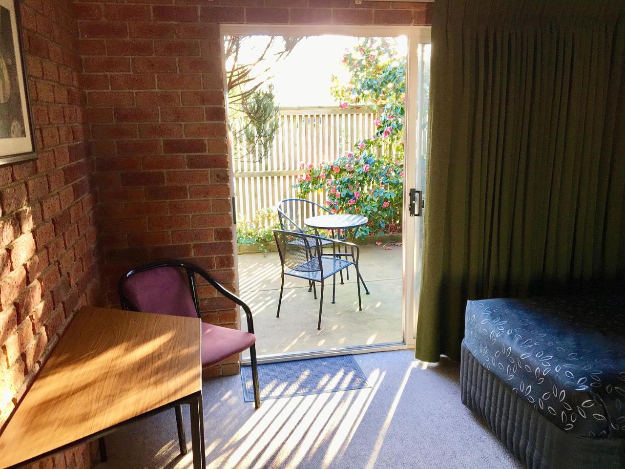 Inverloch Central Motor Inn photo 3