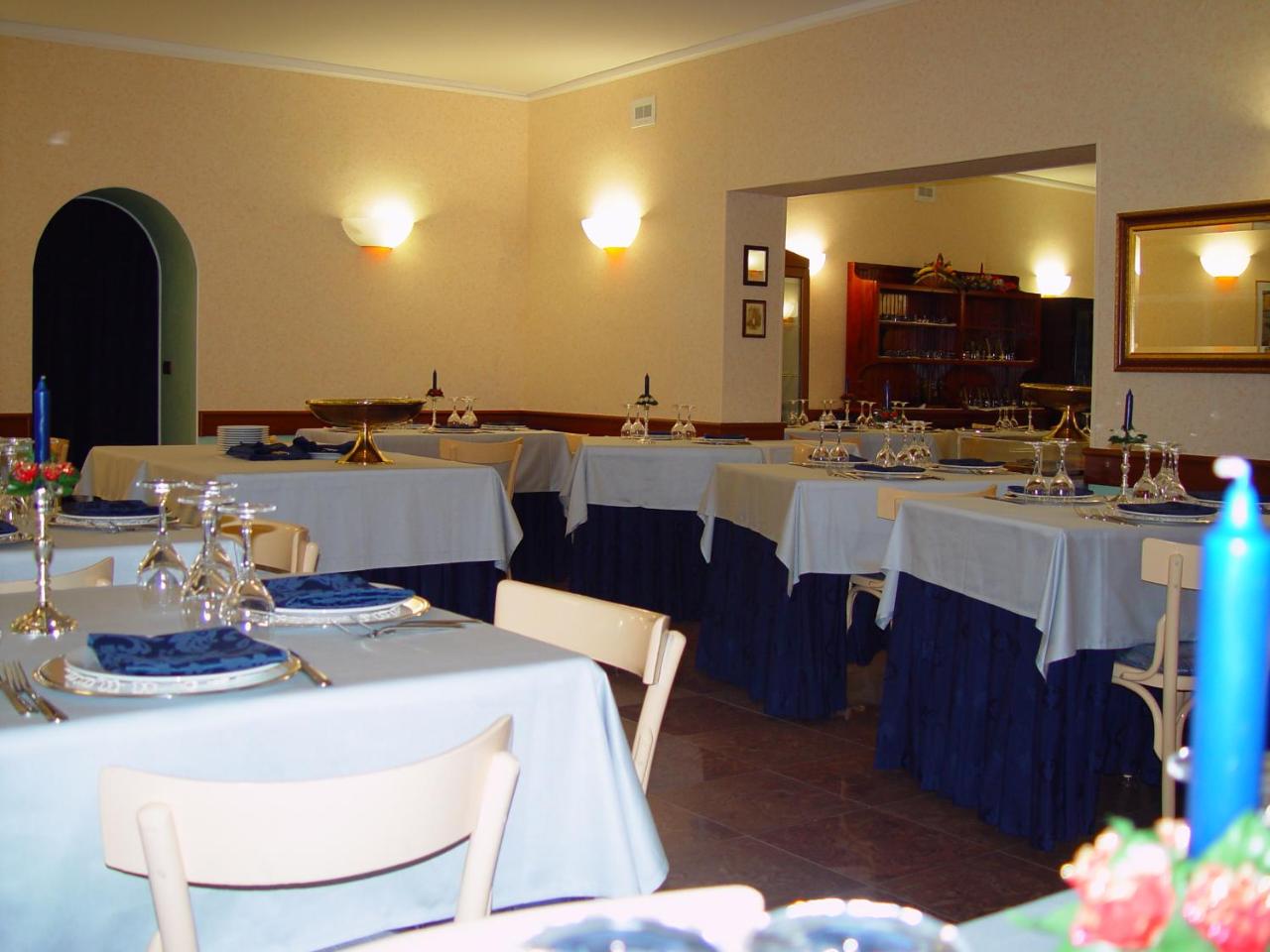 Hotel Victoria photo 2