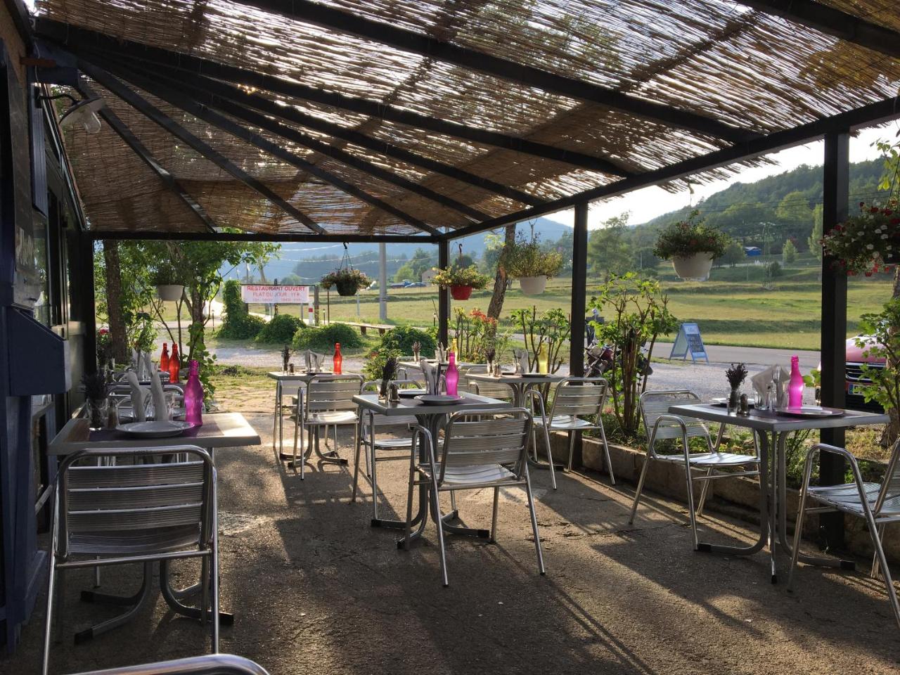 Hôtel Restaurant Auberge des crêtes du Verdon