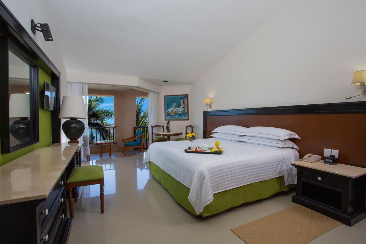 Barcelo Huatulco - All Inclusive photo 2