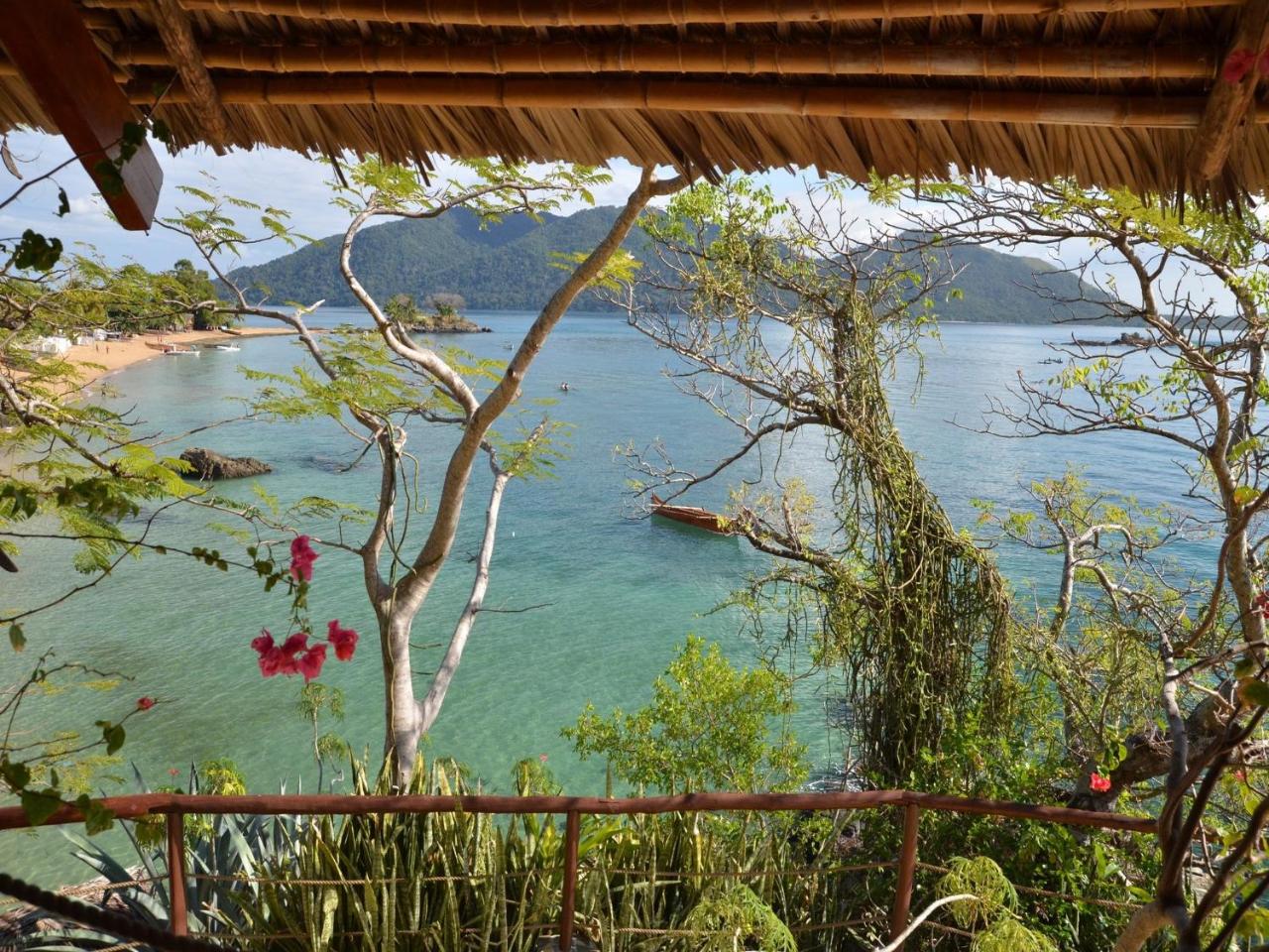 Le Maki Lodge-Nosy Komba photo 4