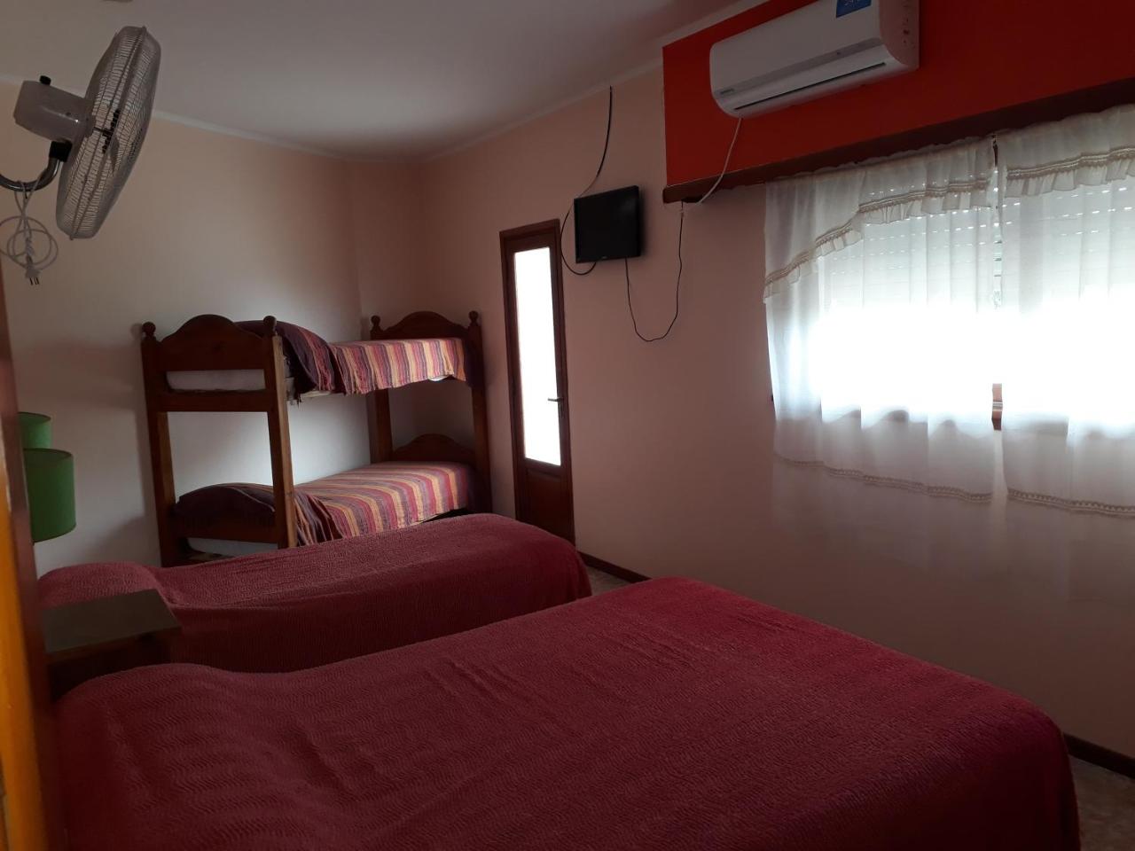 Hotel La Palmera photo 3