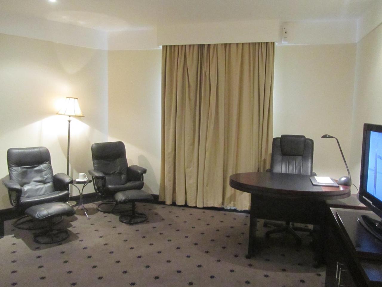 Best Western Plus Goulburn photo 2